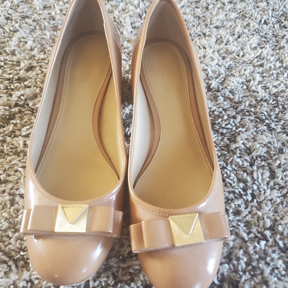 Michael kors shoes - Picture 2 of 6